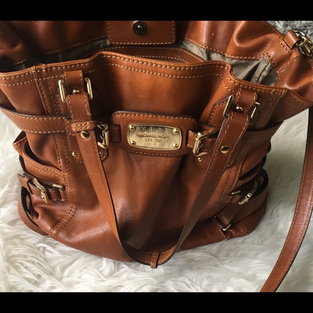 MICHAEL KORS SHOULDER/CROSSBODY HANDBAG